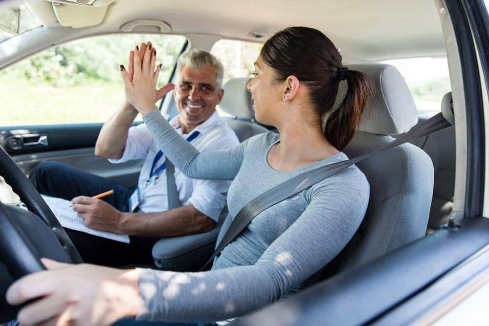 How Many Driving Lessons Are Required By Law In The UK? EL